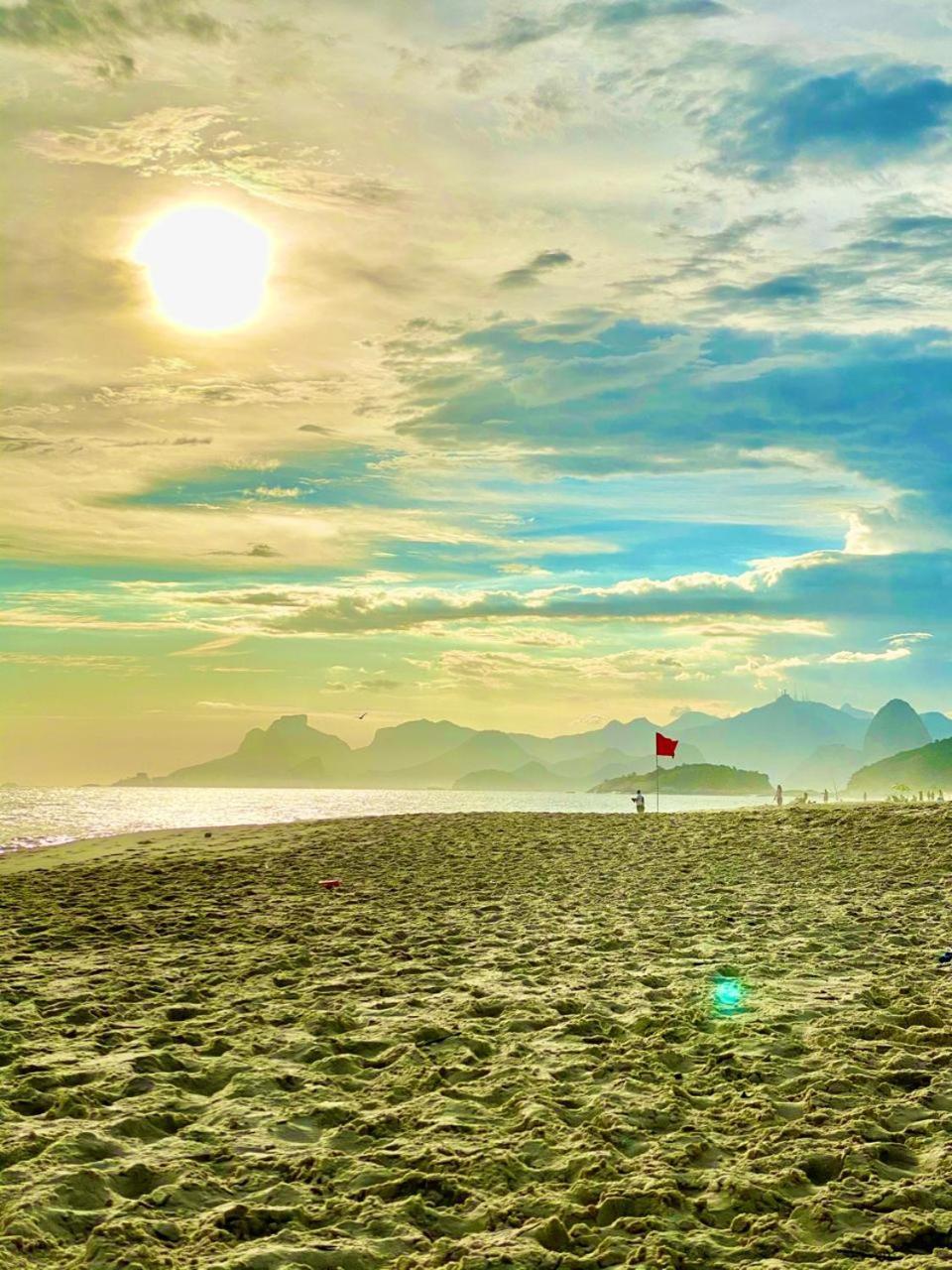 Excelente Apartamento Na Praia De Piratininga Com Vista Mar Niteroi Bagian luar foto