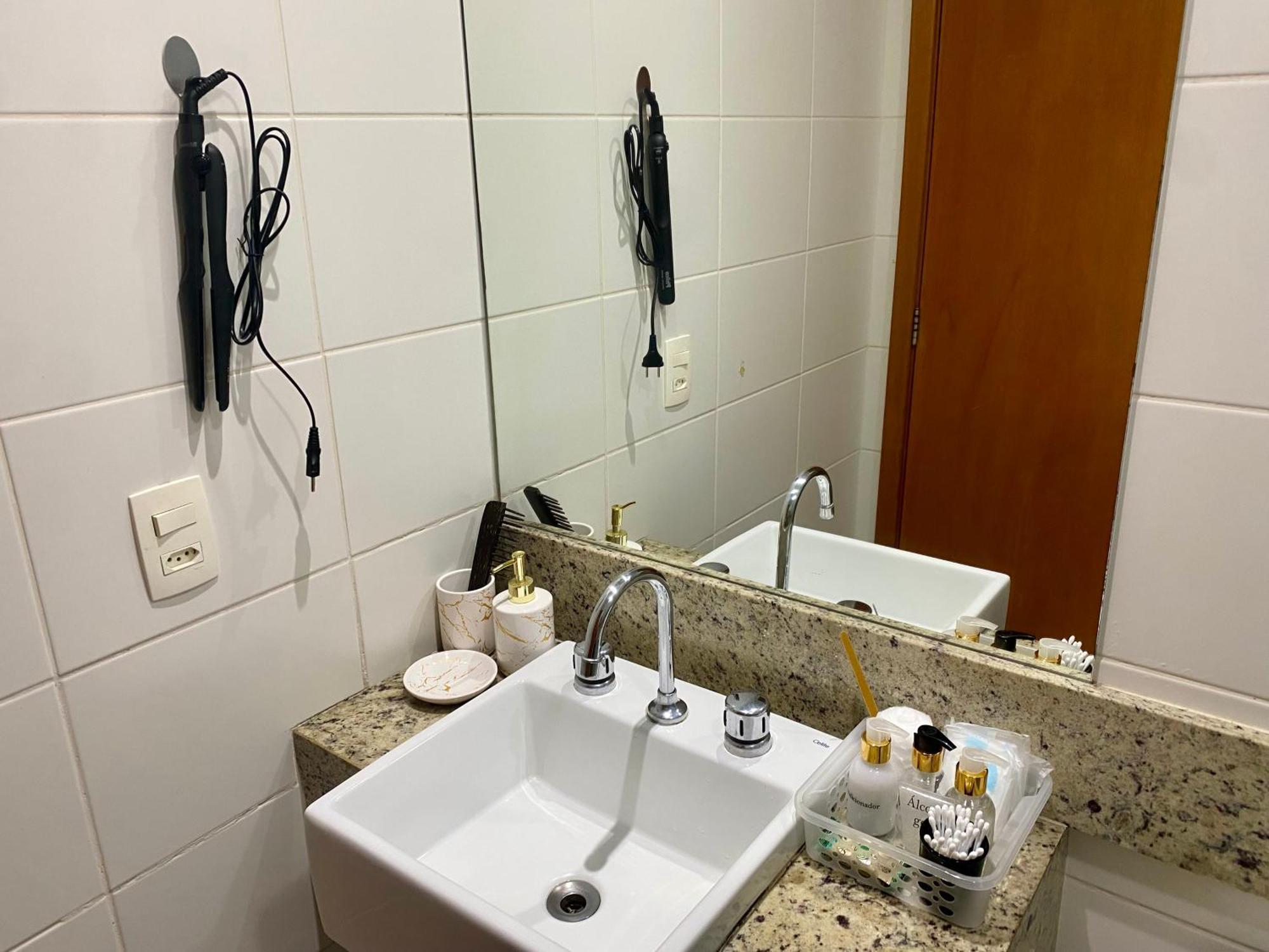 Excelente Apartamento Na Praia De Piratininga Com Vista Mar Niteroi Bagian luar foto